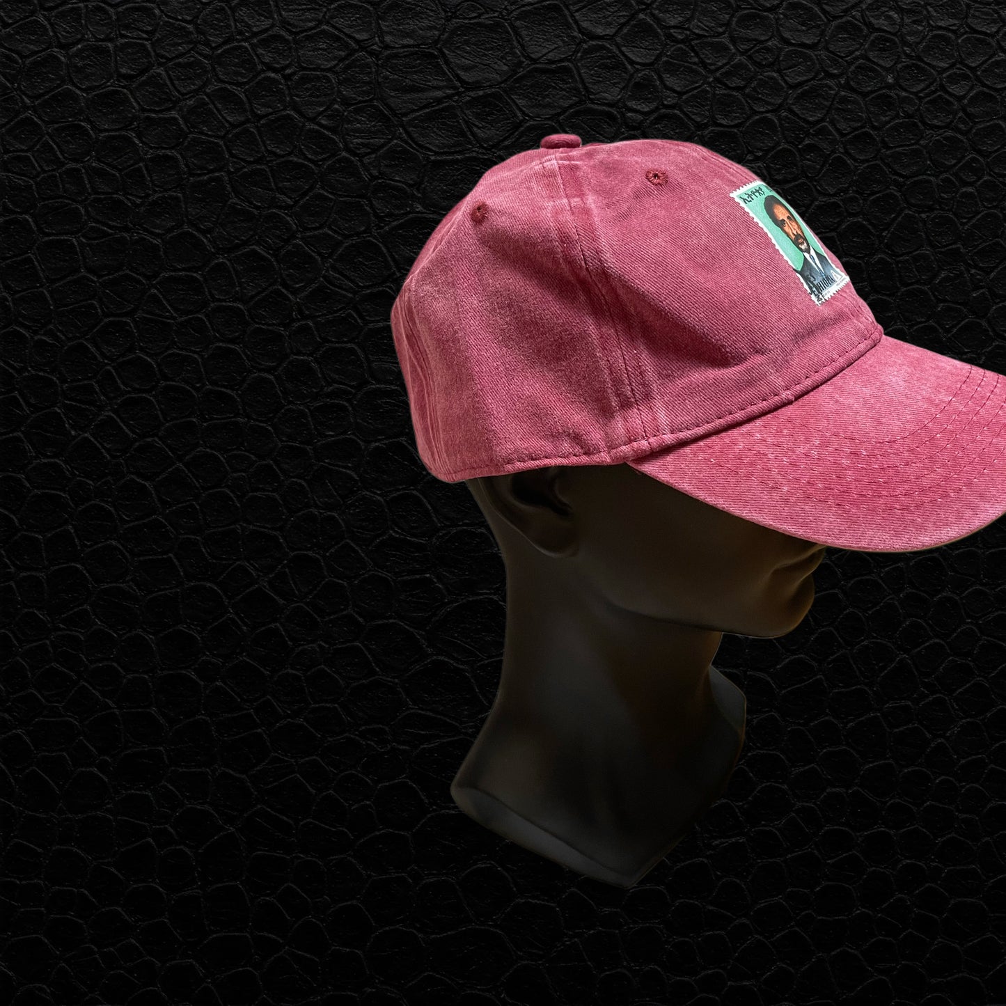 Selassie Cap – Rot | Vintage Streetwear mit afrikanischem Erbe