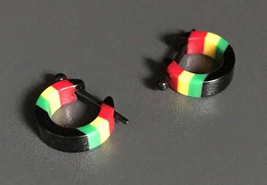 Rasta Ohrpiercing