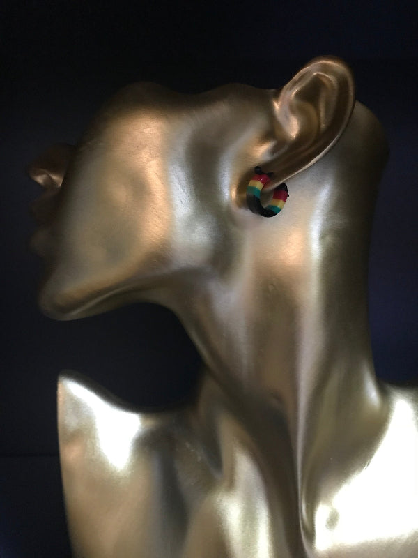 Rasta Ohrpiercing