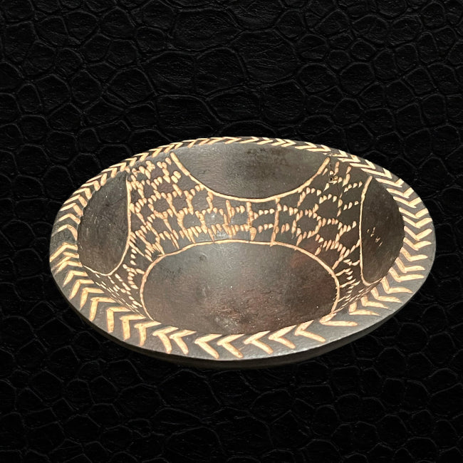 Runde Holzschale „Animal Pattern“