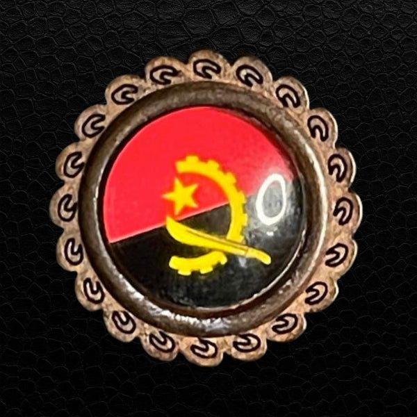 Brosche Angola