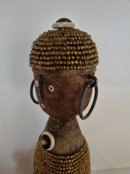 Namji Puppe Kamerun