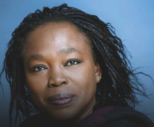 Fatou Diome: Die militante Marianne des Atlantiks – Biografie, Werk und postkoloniale Positionierung
