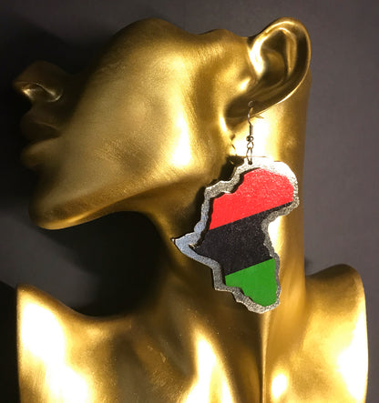 Afrika-Ohrring mit Pan-Afrikanischen Farben – Ein Statement für Kultur & Identität