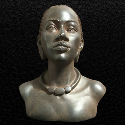 Elegante Afrikanische Frauenbüste