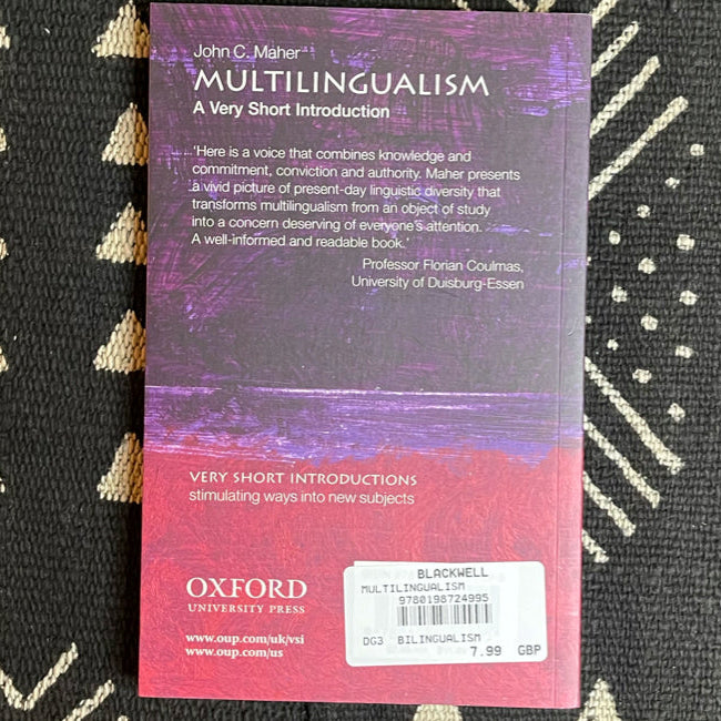 Multilingualism - A very short introduction