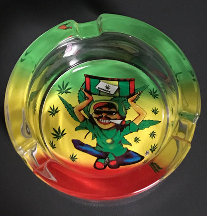 Gläserner Aschenbecher mit Cannabis-Motiv – Rund & farbenfroh