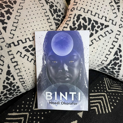Binti von Nnedi Okorafor – Die preisgekrönte Africanfuturism-Trilogie