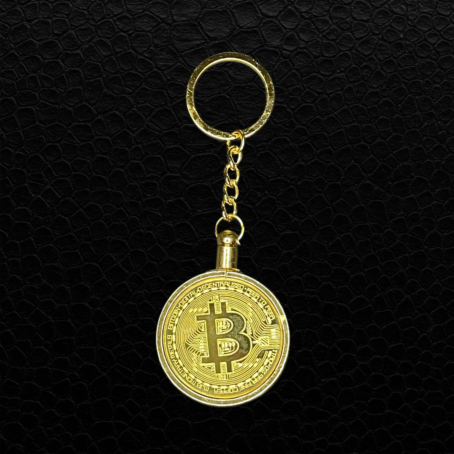 Goldener Bitcoin Schlüsselanhänger – Symbol für digitale Freiheit und Zukunft