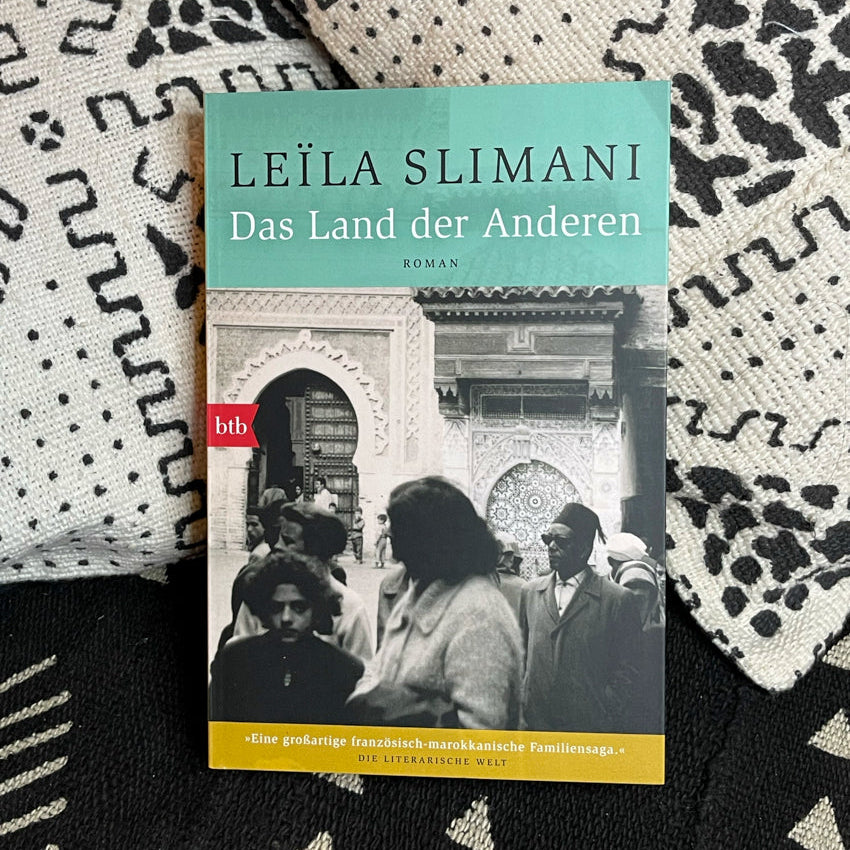 Buch „Das Land der Anderen“ von Leila Slimani, präsentiert im Online-Shop King Jah