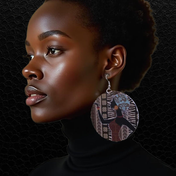 Buntes Afrika - Kunstvolle Holzohringe