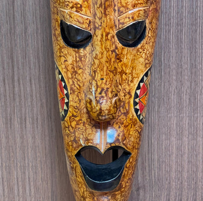 Lombok-Holzmaske 50 cm – Handgeschnitzte Wandmaske aus Mahagoni