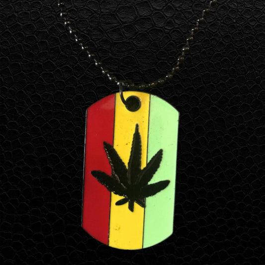 Reggae Kette Roots Vibes mit Hanfblatt-Anhänger in Rasta-Farben