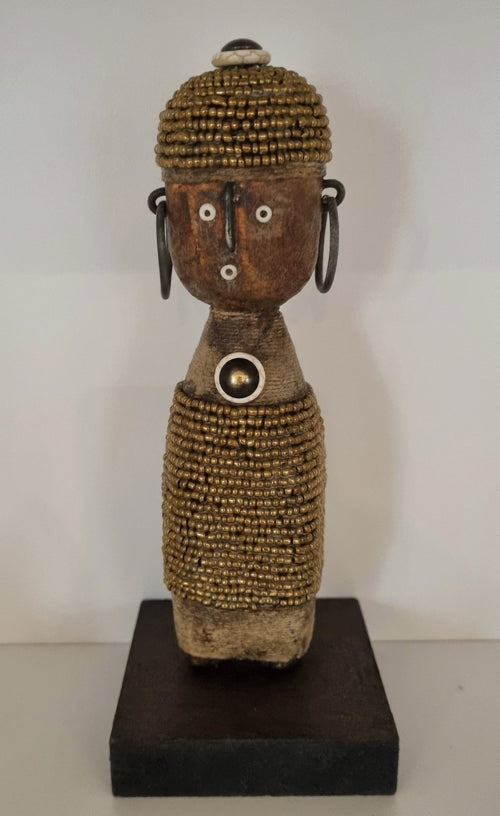 Namji Puppe Kamerun