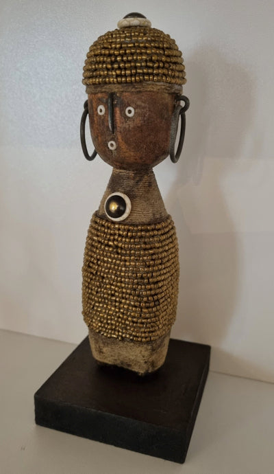 Namji Puppe Kamerun