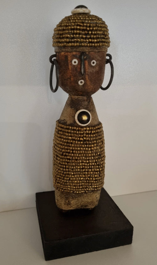 Namji Puppe Kamerun