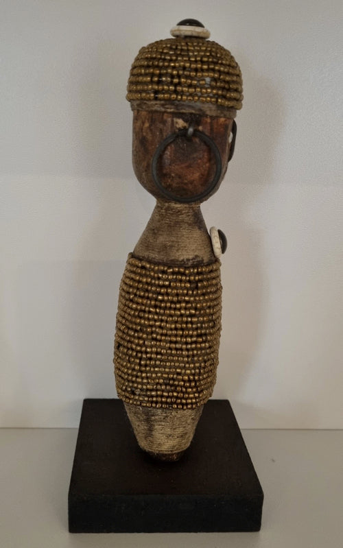 Namji Puppe Kamerun
