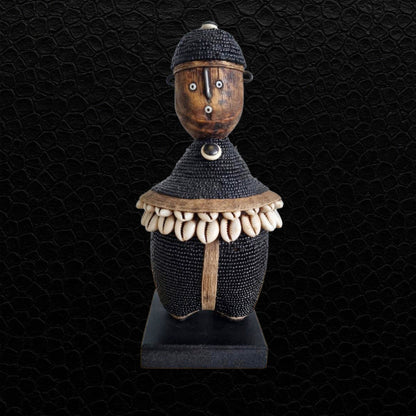 Kamerun Namji Puppe