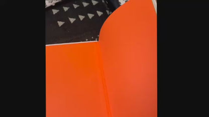 Afrika Malerei Sabine Waldmann-Brun – orangefarbenes Video des Kunstbuchs, Präsenz Verlag