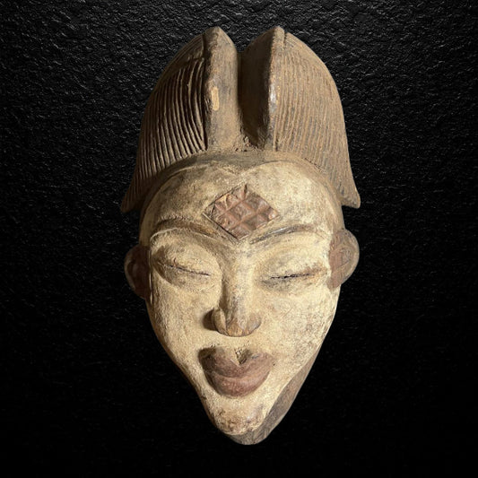 afrikanische Maskeder Punu, Gabun