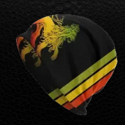 Rasta Mütze Löwe von Juda flach liegend – Schwarze Beanie mit Rastafari-Farben für Reggae-Fans