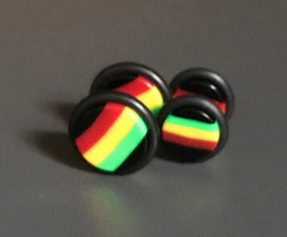 rastafari_fake_piercing_