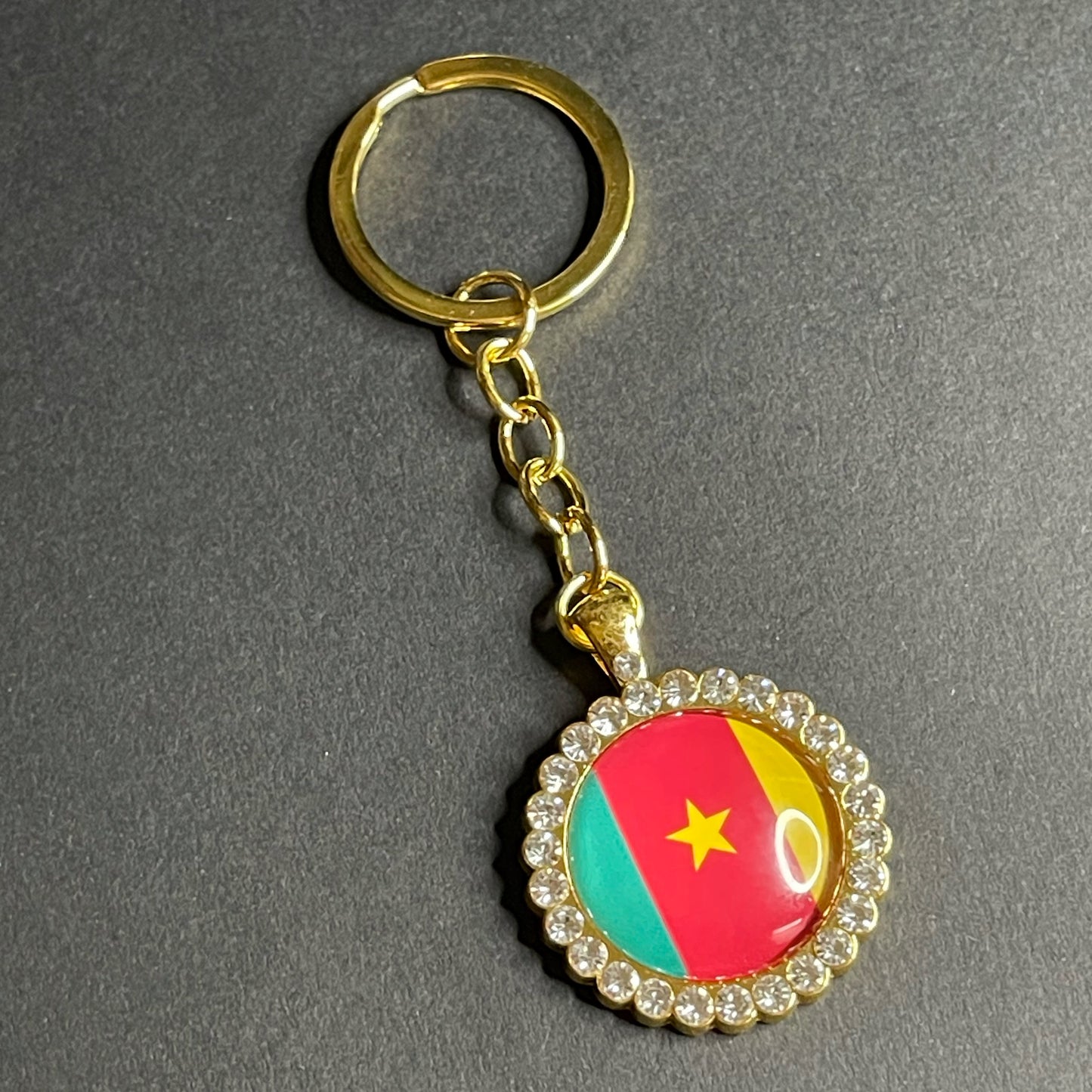 Schlüsselanhänger „Kamerun“ – Ein Stück Heimat immer dabei