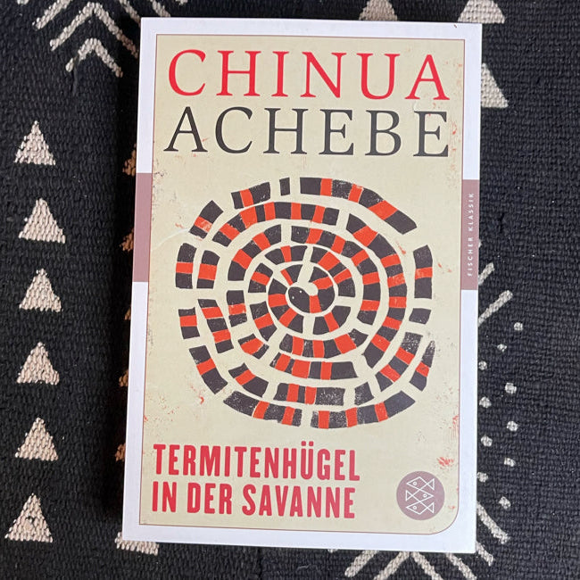 Termitenhügel in der Savanne | Chinua Achebe