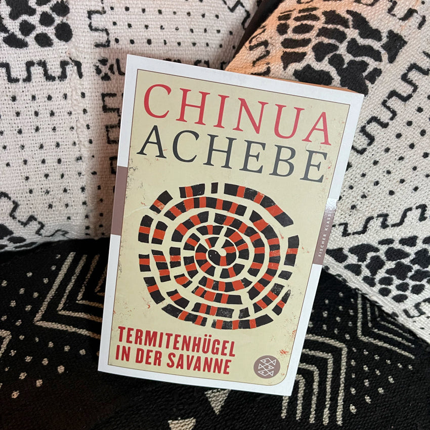 Termitenhügel in der Savanne | Chinua Achebe